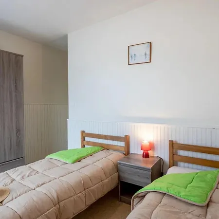 مكان تخييم Confortable Avec Terrasse Et Jardin - 4 Personnes - Api-1-52-1258