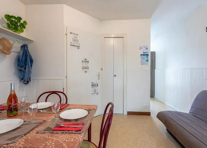 Kamp alanı Confortable Avec Terrasse Et Jardin - 4 Personnes - Api-1-52-1258