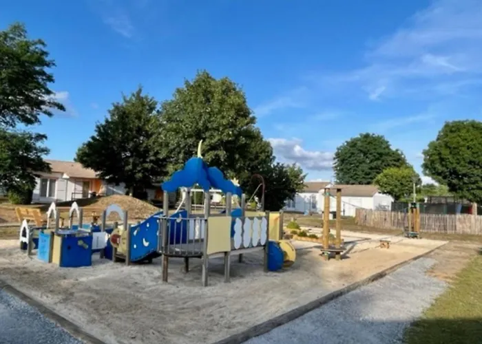 Confortable Avec Terrasse Et Jardin - 4 Personnes - Api-1-52-1258 Maché