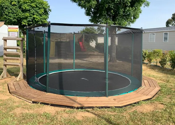 Confortable Avec Terrasse Et Jardin - 4 Personnes - Api-1-52-1258 Kamp alanı