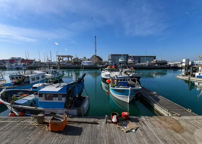 Confortable Avec Terrasse Et Jardin - 4 Personnes - Api-1-52-1258 Maché
